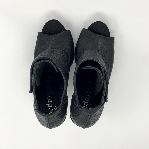 Pedro Garcia Chenoa Black Pebbled Leather Peep Toe Bootie Size 39 (8.5) - Picture 7 of 10